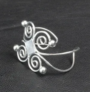 Bracelet Cuff Wire Formed Cuff, ea