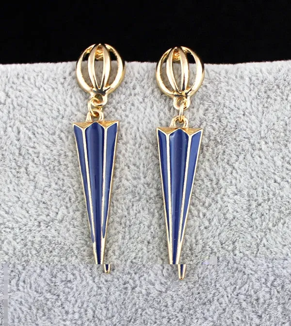Geo Point Drop Earrings