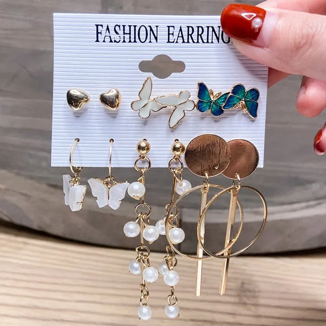 Gold and Pearl Hoop Earrings Set with Trendy Style and High Quality