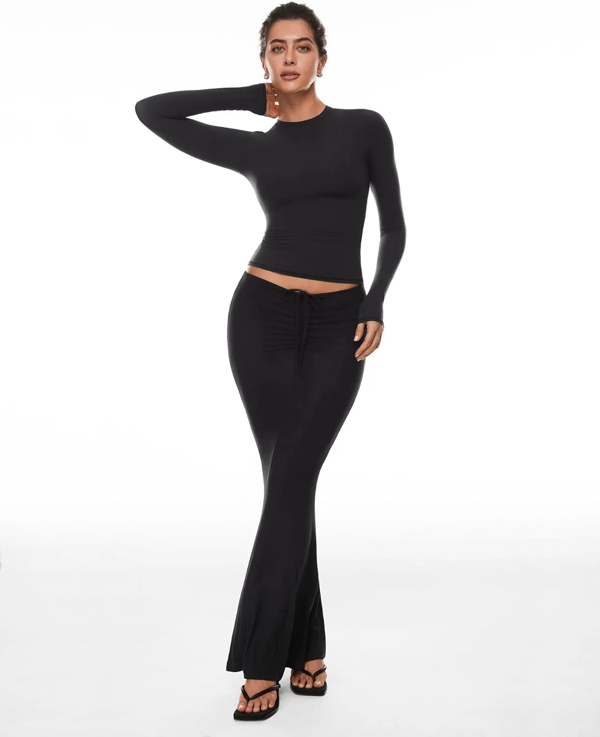 INLYRIC Women's Long Sleeve T-Shirts Crew Neck Basic Fitted Slim Crop Tops Going Out Trendy Tops Spring Tees
