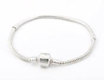 Silver Tone Charm Bracelet