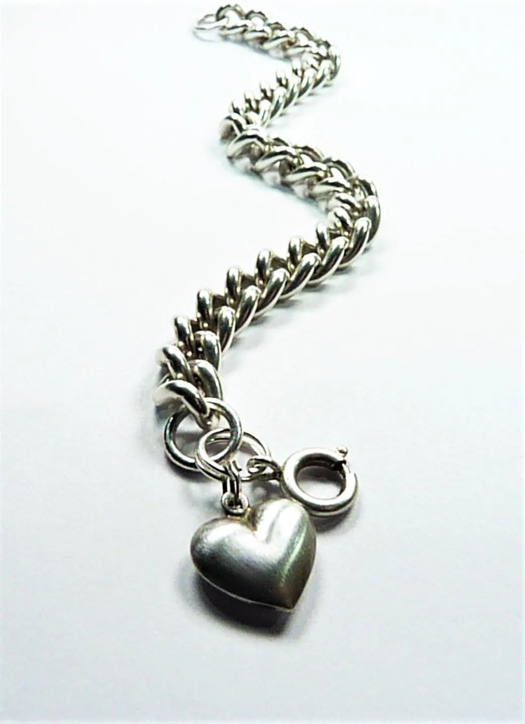 Vintage Fully Hallmarked Sterling Silver Chunky Curb Bracelet With Heart Charm 1977